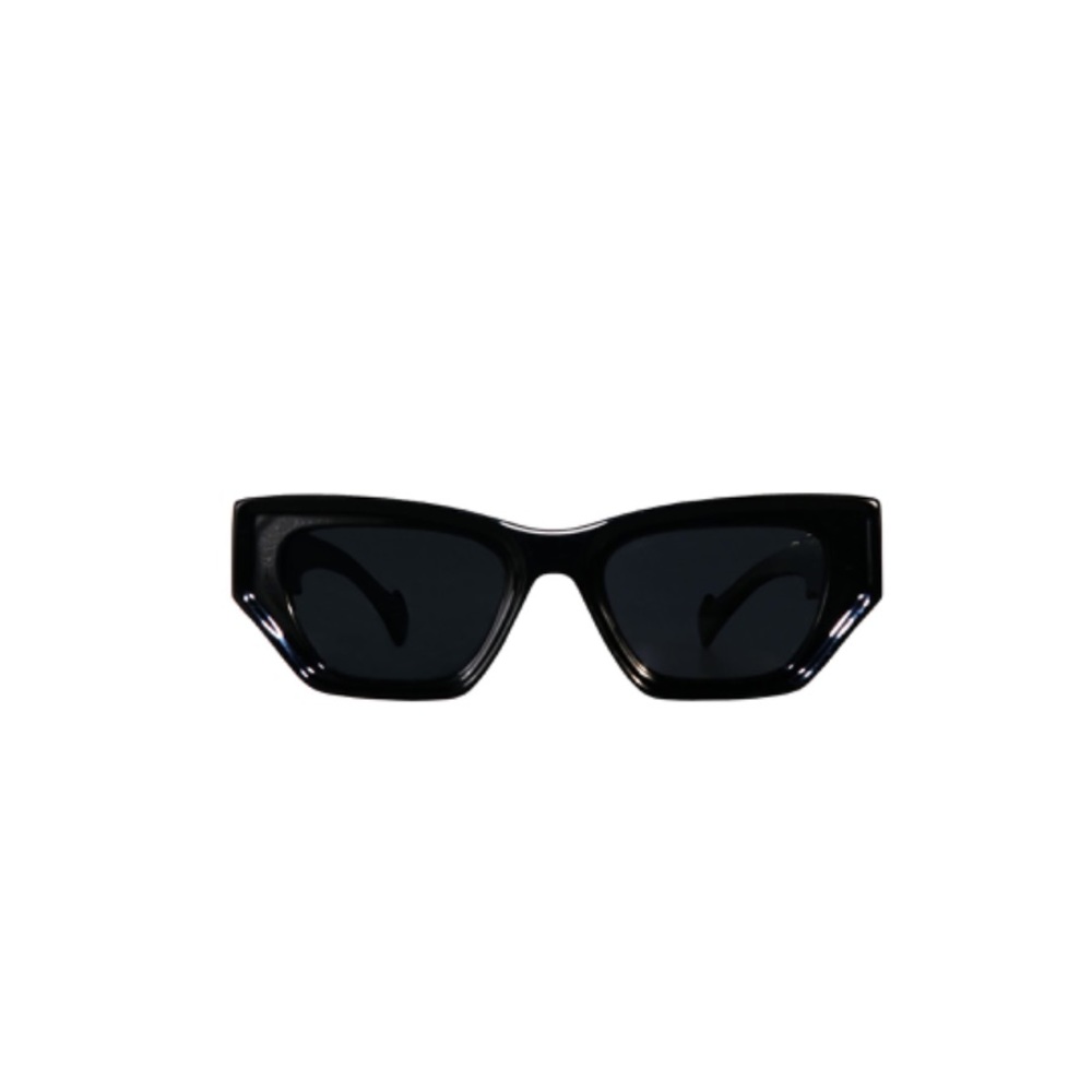 Eternal Blue black frames